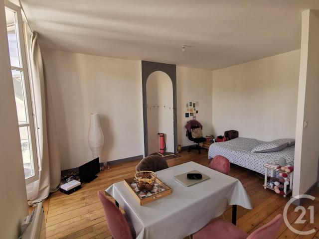 Studio 34 m²