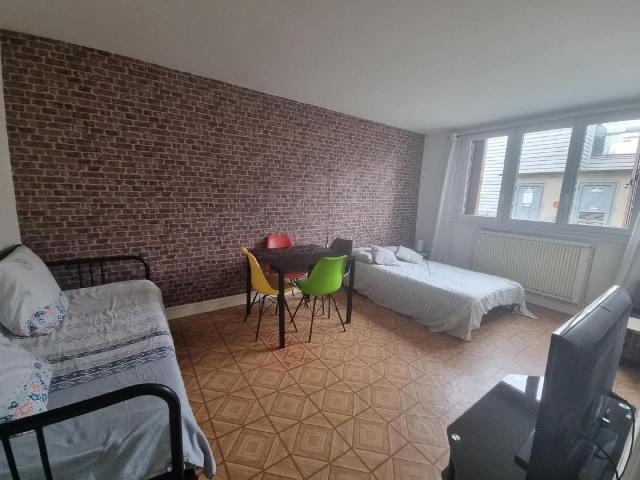 Studio 35 m²