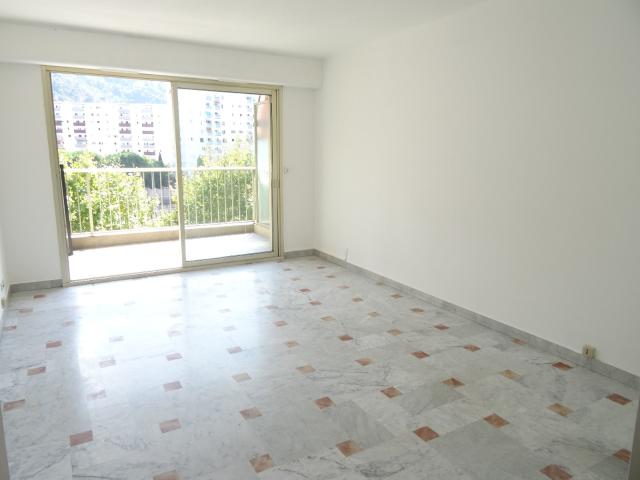 Studio 35m2 terrasse et balcon
