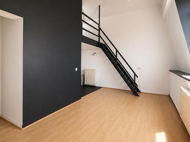 Studio 35m2 avec mezzanine Secteur prisé Jean Baptiste Lebas