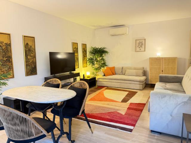 Studio 36m2 + 50m2 terrasse piscine tennis parkings Clim