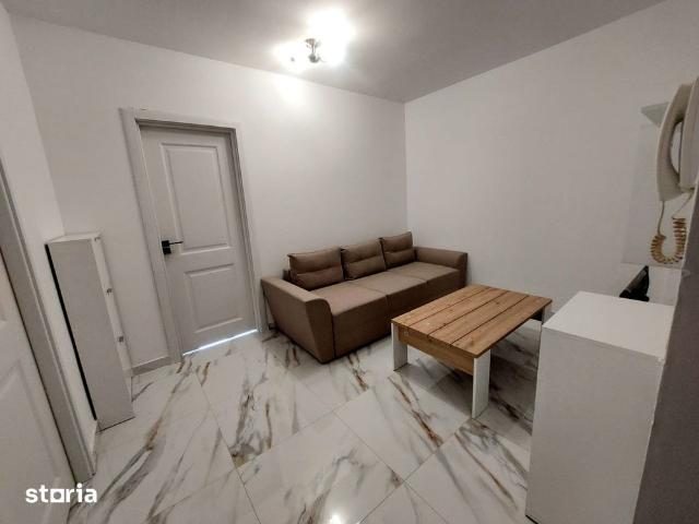 Studio 37 mp, mobilat, etaj 4, lift, situat langa Penny Market