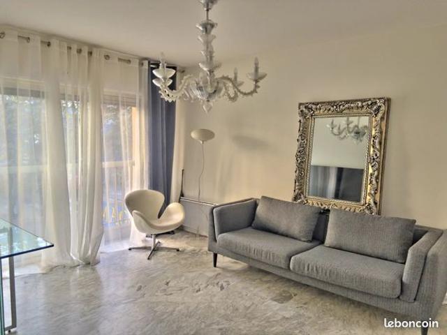 Studio 40 m² Nice