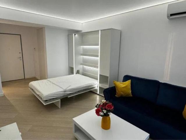 Studio, 43 mp, bucătărie separată, centrala, balcon, Cortina North