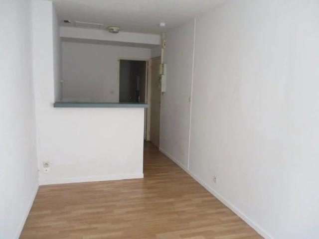 STUDIO
