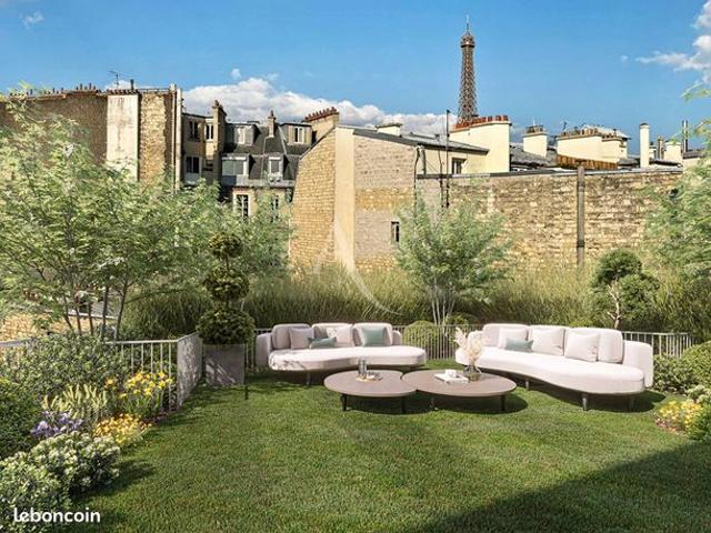Studio 4 pièces 104 m²