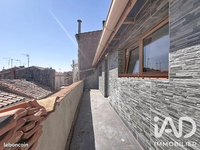 Studio 4 pièces 110 m²
