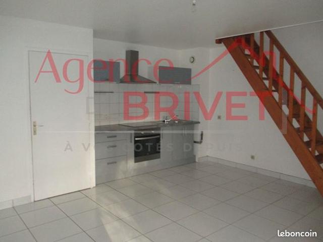 Studio 4 pièces 55 m²
