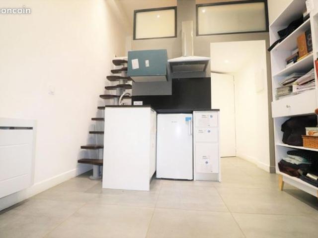 Studio 4 pièces 63 m²