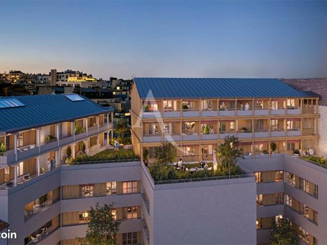 Studio 4 pièces 87 m²