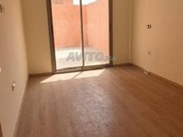 Studio 64 m² à Gueliz