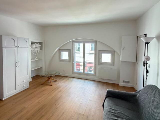 Studio 75011 Paris 26.02m²