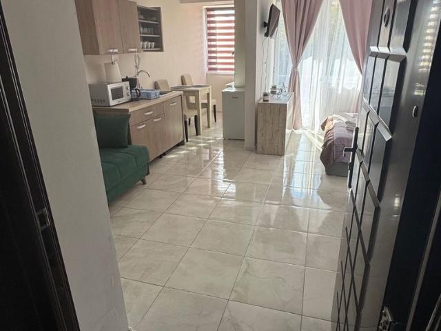 Studio 30 mp et 1 costinesti beach please