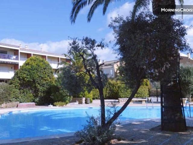 Studio cosy avec accès privé mer