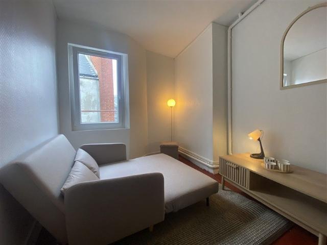Studio Cathédrale 620 € / mois C.C Nantes 44000
