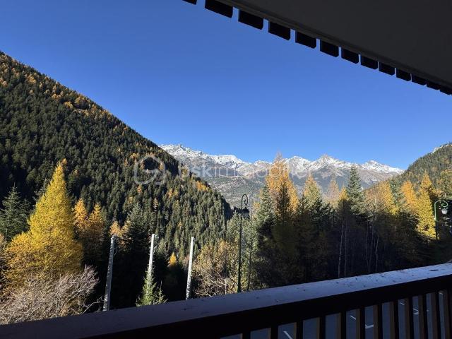 Studio cabine avec balcon – Vue montagne – Valfréjus 73500