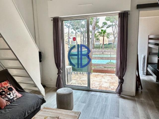 Studio cabine et mezzanine aux portes du Village Naturiste 28m² Agde Cap d'Agde