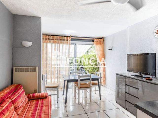 Studio cabine + parking, proche plage