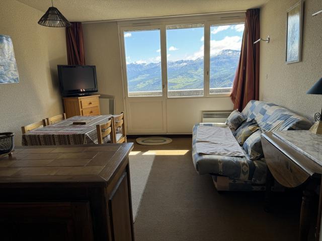 Studio Cabine Praloup 1600