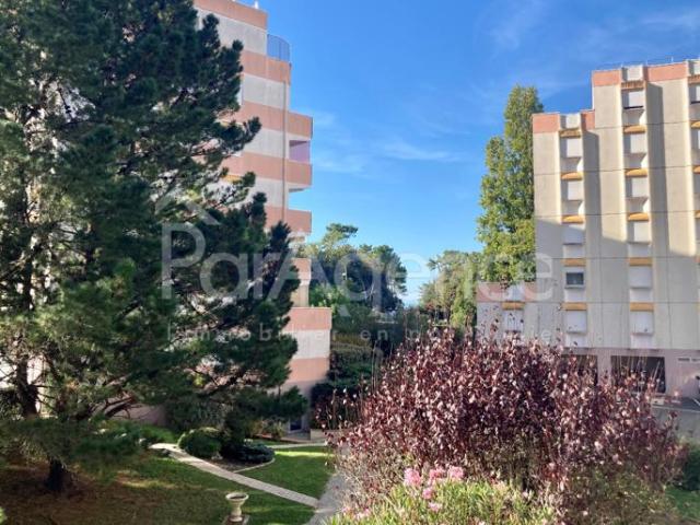 Studio cabine 29 m2 avec balcon 150 m plage de Nauzan