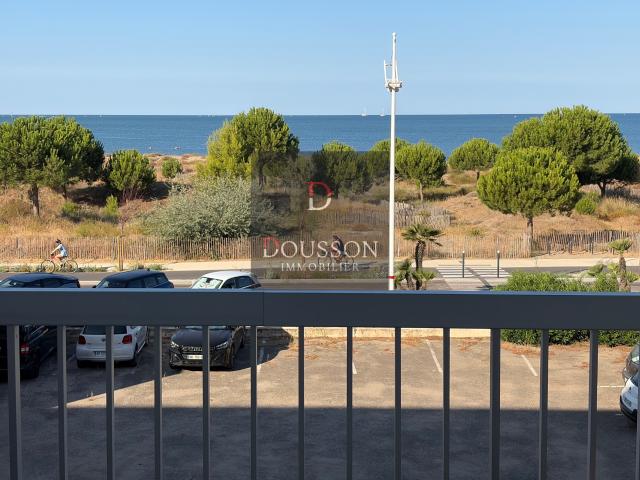 Studio cabine 30 m avec terrasse de 12.70 m2, vue mer BOUCANET