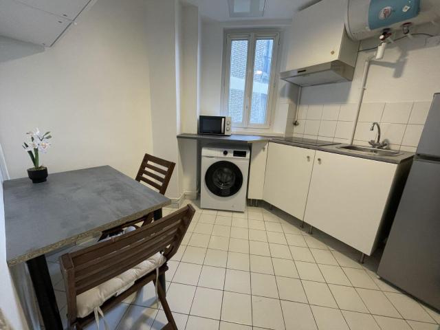 Studio calme et cosy, meublé, 33m² dans le 15eme