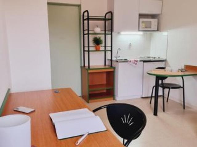 Studio calme tout équipé St Etienne