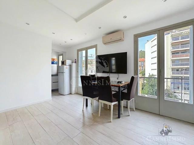 STUDIO CANNES BANANE ASCENSEUR