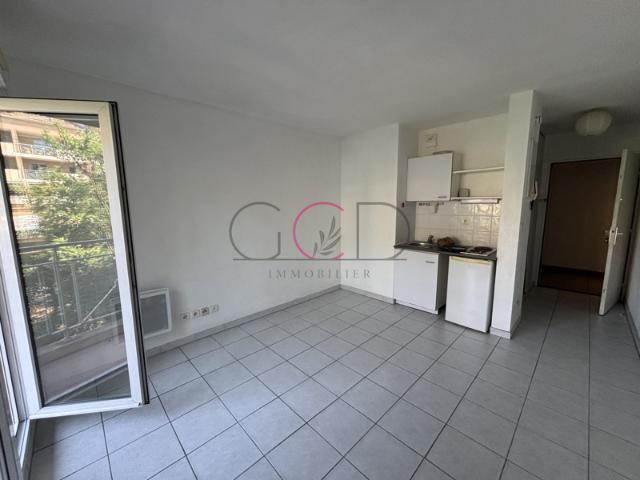STUDIO CENTRE VILLE AIX