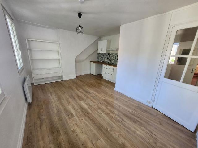 STUDIO CENTRE VILLE AMIENS