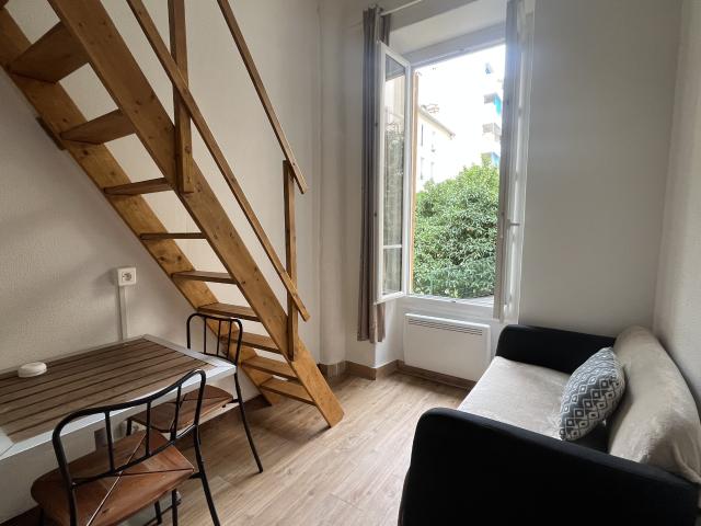 Studio centre ville de Nice