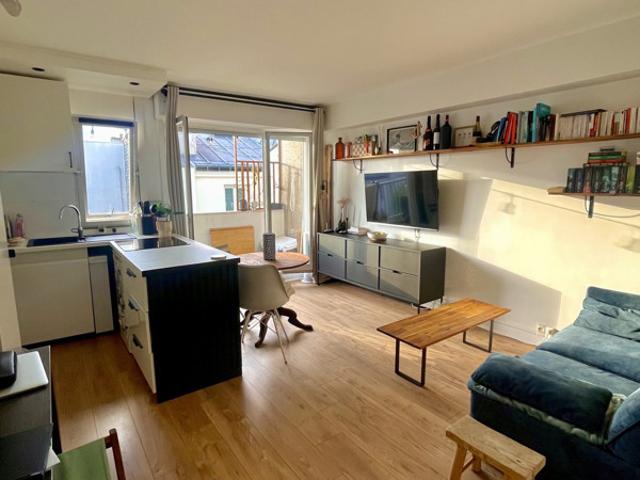 Studio clé en main avec grand balcon, à deux pas des commodit?