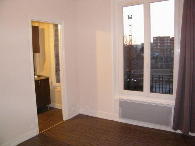 Studio à 100m de la gare de Bois Colombes