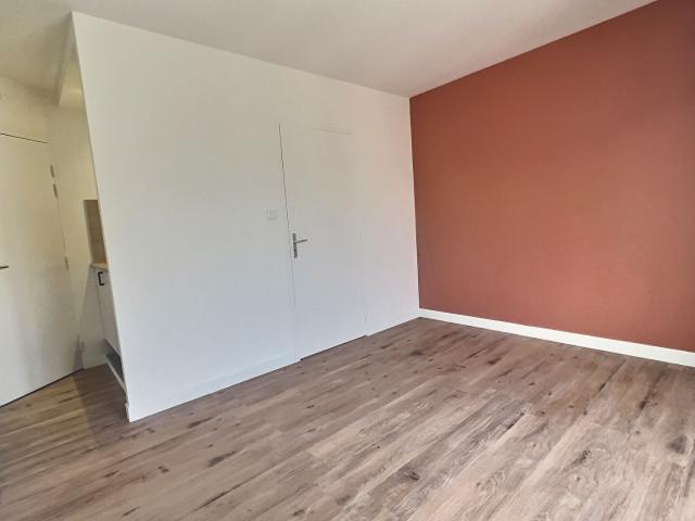 Studio à 10 minutes de la Gare / Quartier du Pin proche UCO