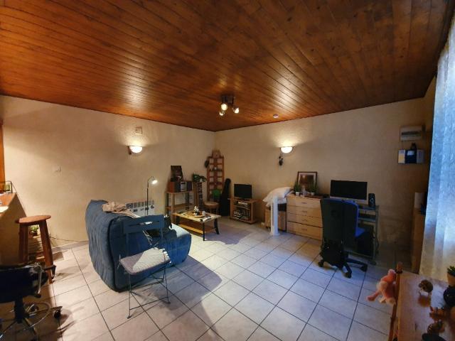 T2 NIMES 2 pièce s 30 m2