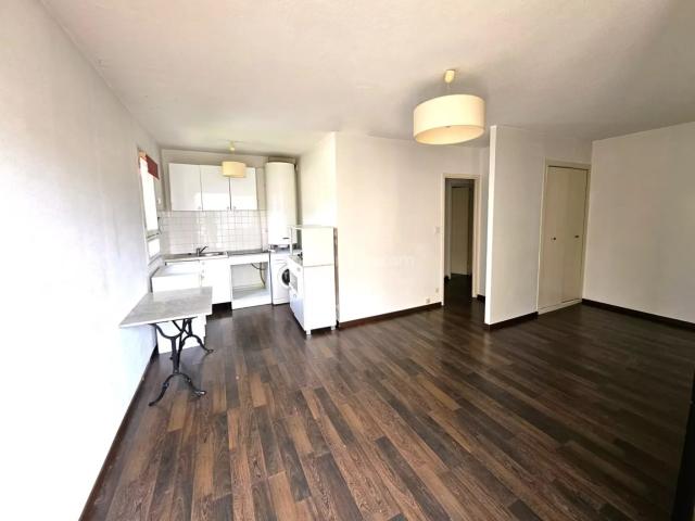 Studio de 31m² + parking + cave