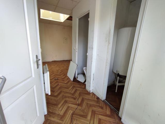 A vendre studio plain pied loué avec jardinet à Bordeaux