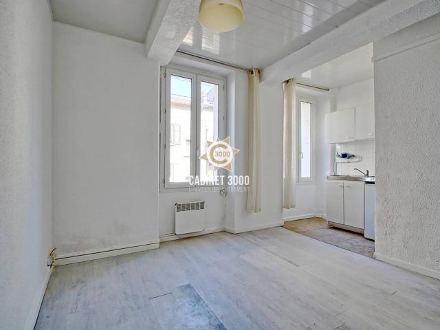 M2028 TOULON Le Mourillon Appartement T1 de 17 m²