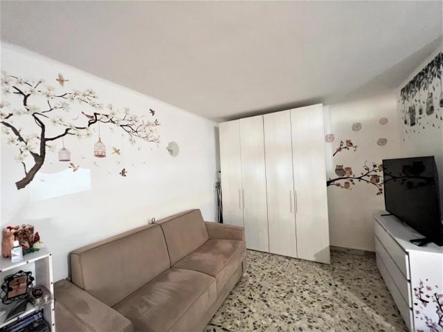 VENTE Bel appartement T1 de 30m² à Menton Careï