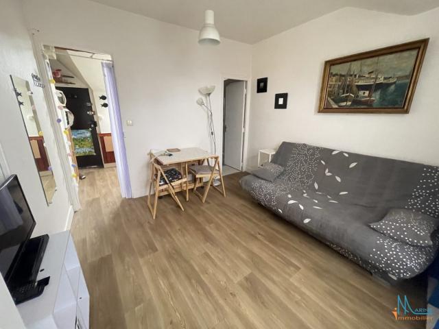 DIEPPE QUARTIER HISTORIQUE STUDIO 19M² 3 eme ETAGE