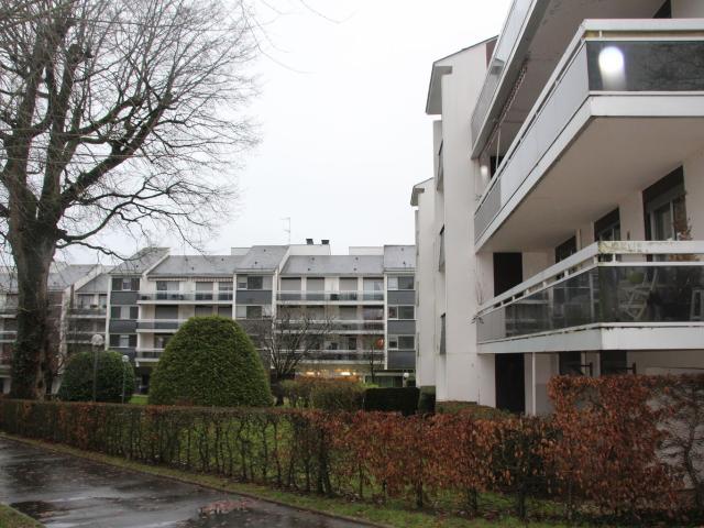 BAGNOLES DE L'ORNE, STUDIO DE 27 M² AVEC PARKING EXTERIEUR