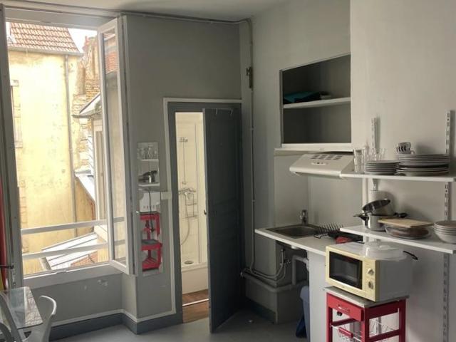 Studio à vendre CENTRE VILLE
