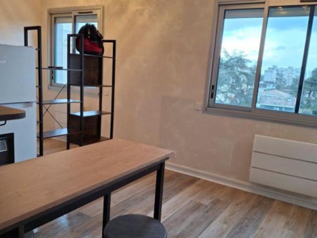 Studio à Bordeaux à louer Locagestion, expert en gestion locative