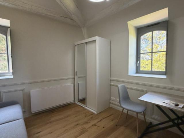 Studio à Charbonnieres Les Bains à louer Locagestion, expert en gestion locative