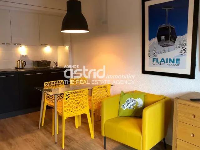 STUDIO À FLAINE FORÊT – VENDU !