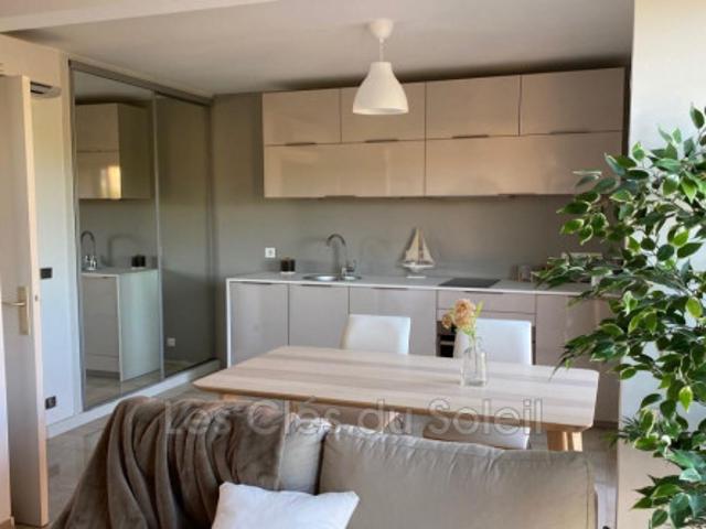 Studio à Hyeres à louer Locagestion, expert en gestion locative