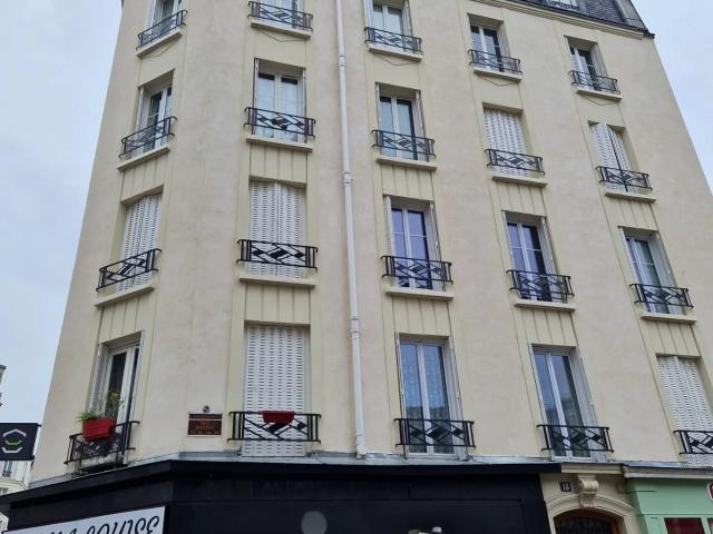 STUDIO à Levallois Perret