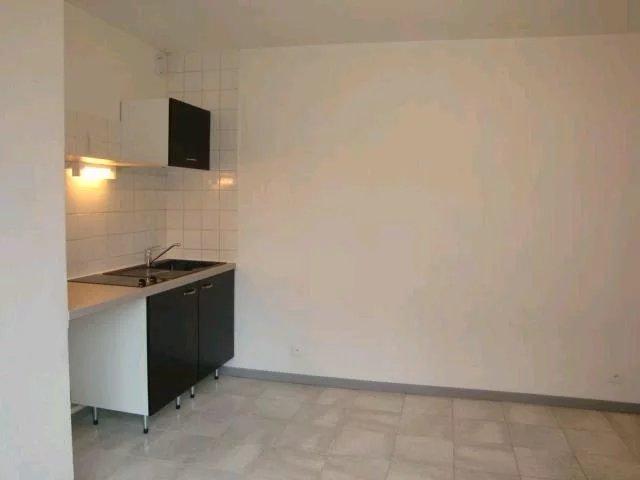 STUDIO A LOUER 73250 SAINT PIERRE D'ALBIGNY