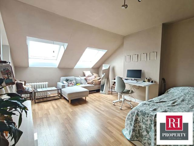 Studio option l. 1050 Ixelles
