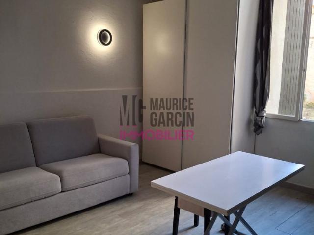 Studio à louer, 1 pièce Monteux 84170